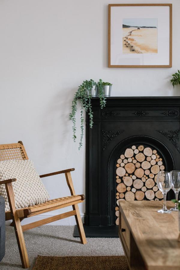 Cosy Period Cottage 2Min Walk To The Beach Portrush Exterior foto